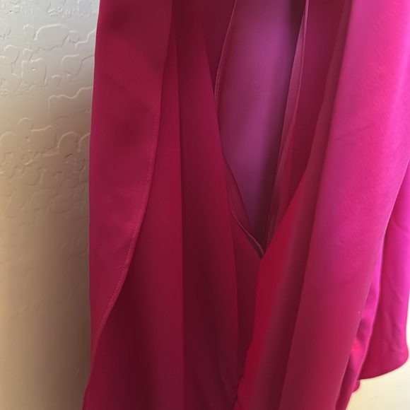 NWT JONATHAN SIMKHAI Kadence Bell-Sleeve Satin Mini Dress Size 8 Bougainvillea - Picture 8 of 9